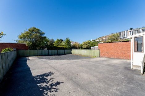 Photo of property in 267 Macandrew Road, Forbury, Dunedin, 9012