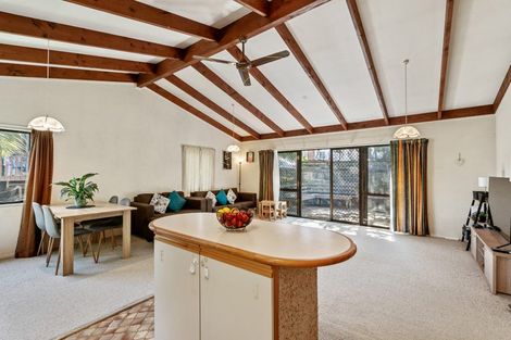 Photo of property in 57 Third Avenue, Avenues, Whangarei, 0110