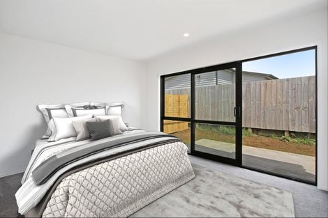 Photo of property in 9 Poutawa Lane, Clarks Beach, 2122