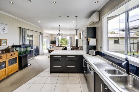 Photo of property in 213 Omahu Road, Frimley, Hastings, 4120