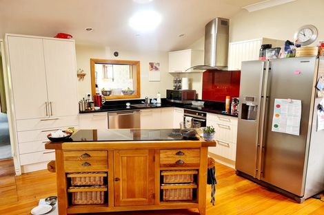 Photo of property in 14 Murray Street, Wallaceville, Upper Hutt, 5018