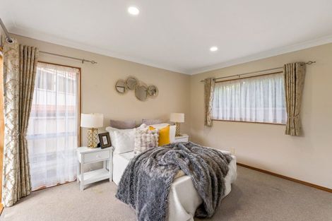 Photo of property in 231 Hobsonville Road, Hobsonville, Auckland, 0618