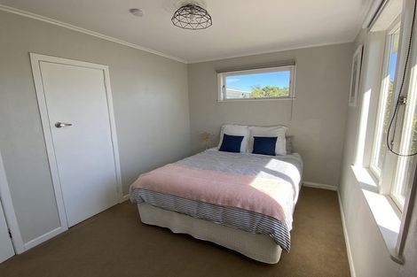 Photo of property in 2/102 Verran Road, Birkdale, Auckland, 0626