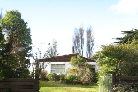 Photo of property in 37 Driver Street, Long Beach, Port Chalmers, 9081