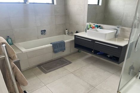 Photo of property in 25 Kahawairahi Drive, Beachlands, Auckland, 2018