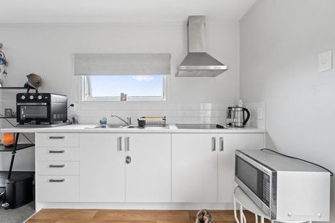 Photo of property in 350 Papamoa Beach Road, Papamoa Beach, Papamoa, 3118