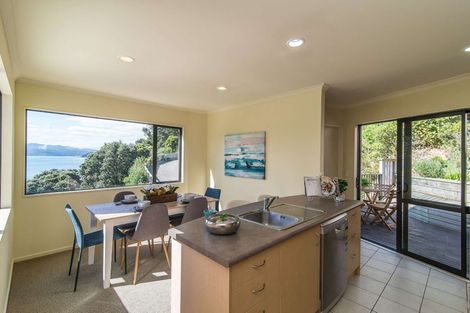 Photo of property in 3/19 Onslow Road, Khandallah, Wellington, 6035