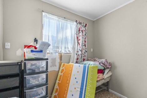 Photo of property in 72 Kent Street, Carterton, 5713