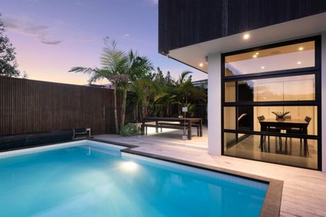 Photo of property in 147b Marine Parade, Mount Maunganui, 3116