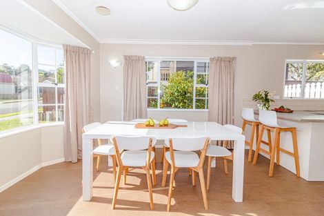 Photo of property in 1 Collier Place, Saint Johns Hill, Whanganui, 4501