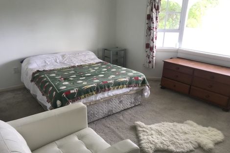 Photo of property in 16 Carter Road, Oratia, Auckland, 0604