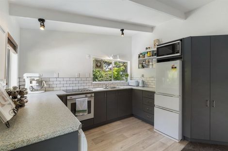 Photo of property in 9/7 Balmain Road, Birkenhead, Auckland, 0626