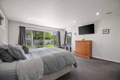 Photo of property in 25 Parsonage Road, Woodend, 7610