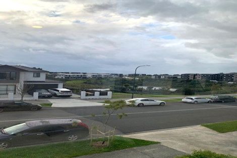 Photo of property in 114 Valderama Drive, Flat Bush, Auckland, 2019