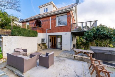 Photo of property in 30 Stonelaw Terrace, Maori Hill, Dunedin, 9010