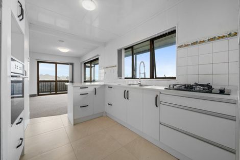 Photo of property in 12b Bronte Place, Whalers Gate, New Plymouth, 4310