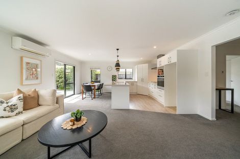 Photo of property in 84 Riverstone Drive, Riverstone Terraces, Upper Hutt, 5018