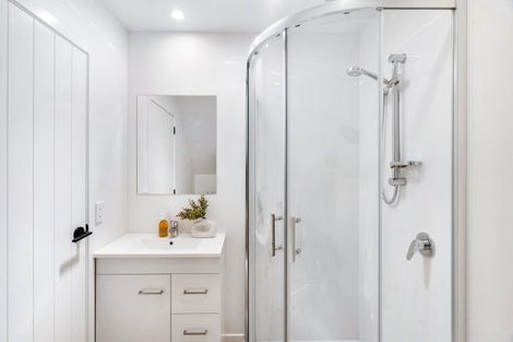 Photo of property in 155 Carlyle Street, Napier South, Napier, 4110