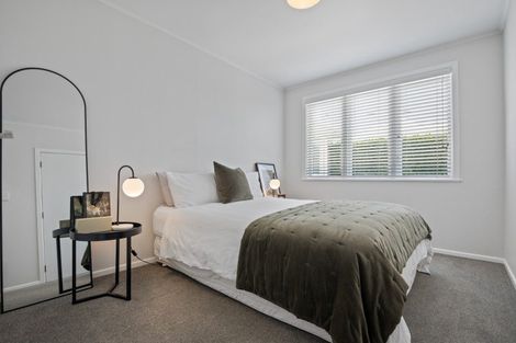 Photo of property in 5 Wallace Road, Mangere Bridge, Auckland, 2022