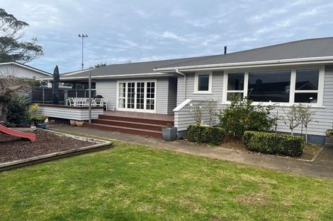 Photo of property in 22a Waiwera Place, Merrilands, New Plymouth, 4312