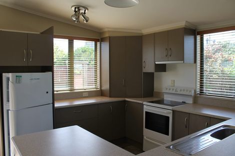 Photo of property in 4 Queen Street, Winton, 9720