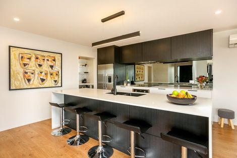 Photo of property in 1 Megaw Close, Whalers Gate, New Plymouth, 4310