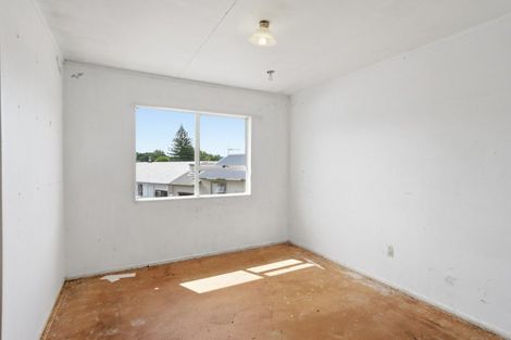 Photo of property in 14 Lockheed Place, Onerahi, Whangarei, 0110