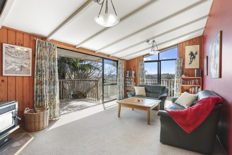 Photo of property in 706 Huia Road, Parau, Auckland, 0604