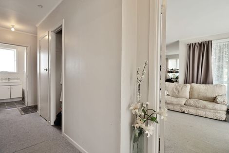 Photo of property in 4 Aronui Terrace, Kelston, Auckland, 0602