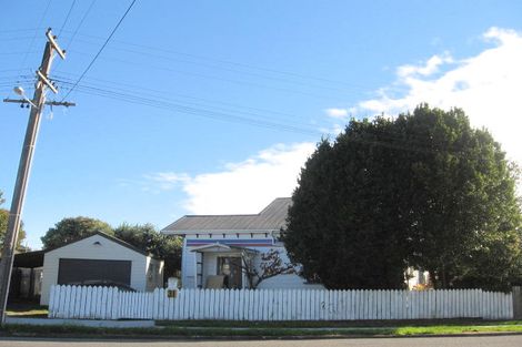 Photo of property in 31 Domain Road, Otaki, 5512