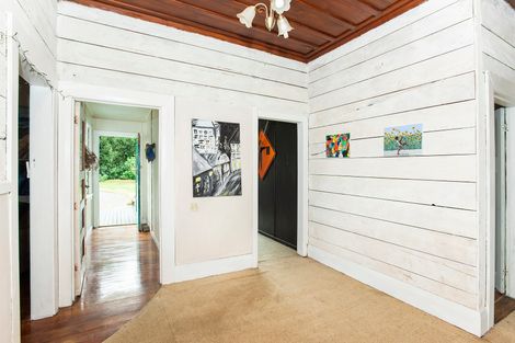 Photo of property in 4 Terrace Street, Matawai, 4075