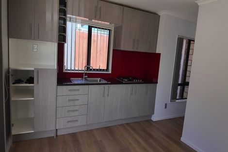 Photo of property in 28a Prangley Avenue, Mangere, Auckland, 2022