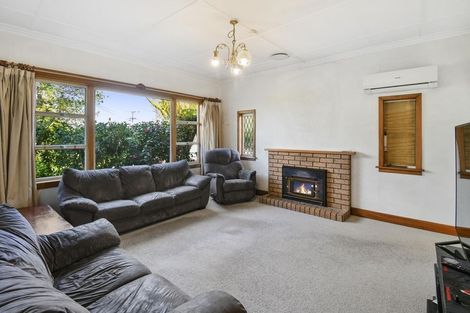 Photo of property in 64 Alfriston Road, Manurewa East, Auckland, 2102