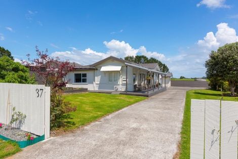 Photo of property in 37 Allan Road, Burgess Park, New Plymouth, 4371