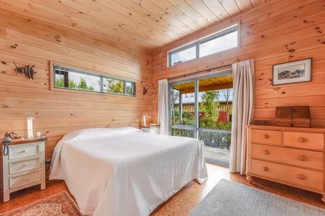 Photo of property in 17 Toru Street, Mapua, 7005