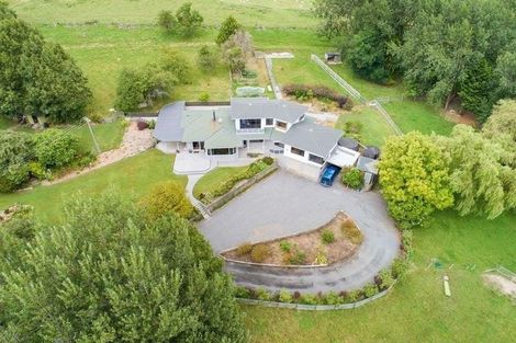 Photo of property in 322 Finnis Road, Pohangina, Feilding, 4775