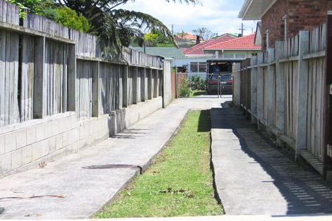 Photo of property in 25b Wyllie Road, Papatoetoe, Auckland, 2025