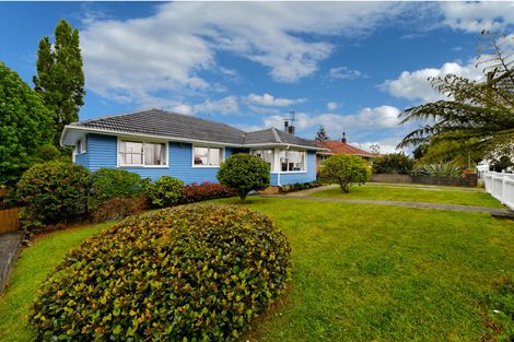 Photo of property in 97 Godley Road, Green Bay, Auckland, 0604