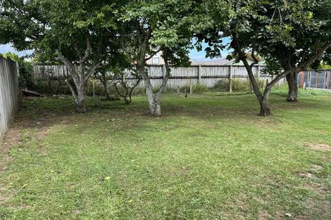 Photo of property in 35 English Street, St Andrews, Hamilton, 3200