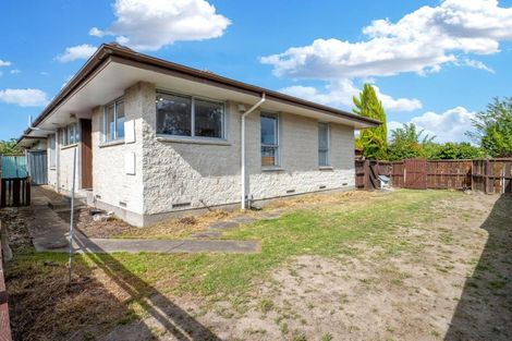 Photo of property in 1/57 Sarabande Avenue, Redwood, Christchurch, 8051