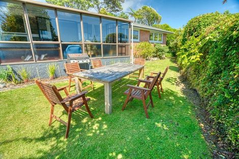 Photo of property in 37 Main South Road, Karoro, Greymouth, 7805