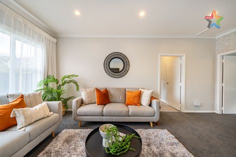 Photo of property in 8 Golf Road, Manor Park, Lower Hutt, 5019