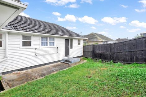 Photo of property in 22 Buller Crescent, Manurewa, Auckland, 2102