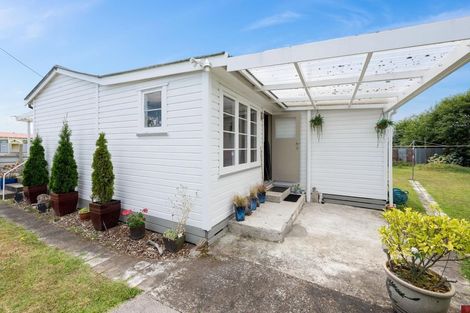 Photo of property in 14 Rangiora Street, Mangakino, 3421