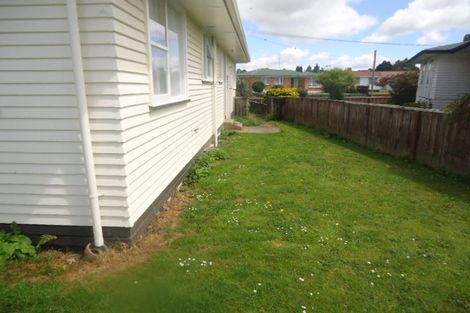 Photo of property in 18 Myrtle Grove, Putaruru, 3411