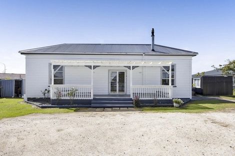 Photo of property in 176 Glover Road, Hawera, 4610