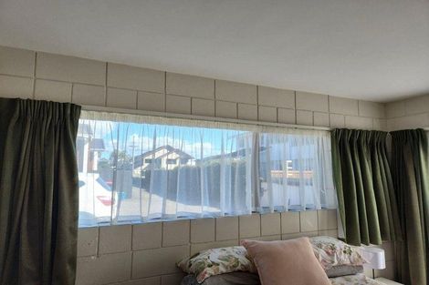 Photo of property in 90b Marine Parade, Mount Maunganui, 3116