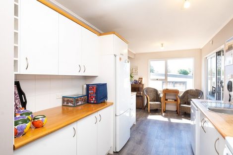 Photo of property in 29 Ryan Crescent, Greenmeadows, Napier, 4112