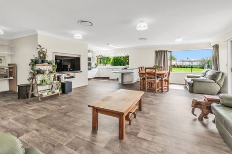 Photo of property in 617 Days Road, Springston, Christchurch, 7674