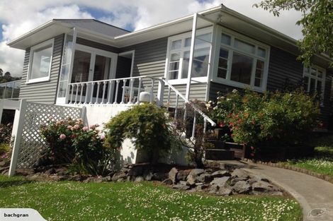 Photo of property in 69 Moncks Spur Road, Redcliffs, Christchurch, 8081